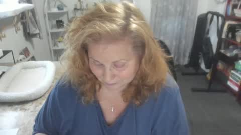 Bellavoca online show from 10.14.25