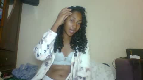 belle_annah online show from 05.08.26