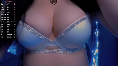 Snapshot of bellelovexx chatting on 09.21.25 Hello I am kind friendly and cute girl online show from 09.21.25