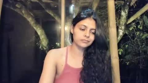 Snapshot of bellezacosmica chatting on 12.18.24 bellezacosmica online show from 12.18.24