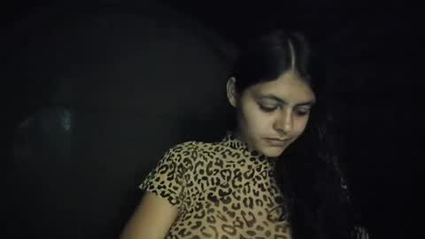 Snapshot of bellezacosmica chatting on 02.21.25 bellezacosmica online show from 02.21.25