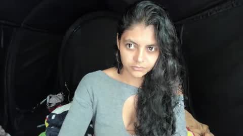 Snapshot of bellezacosmica chatting on 03.04.25 bellezacosmica online show from 03.04.25