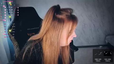 Your Annabelle Wolf  online show from 10.05.25