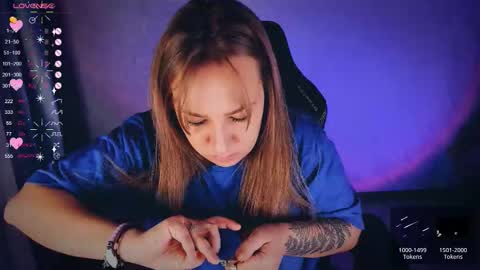 Your Annabelle Wolf  online show from 10.21.25