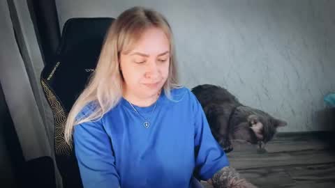 Snapshot of bellezza_ chatting on 06.06.26 Your Annabelle Wolf online show from 06.06.26