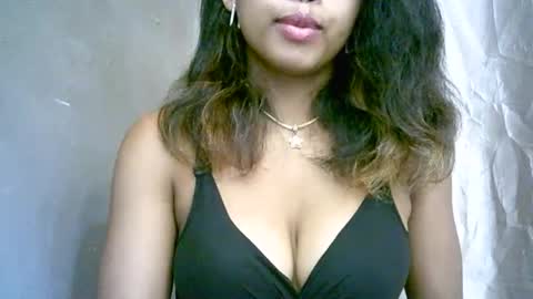 Snapshot of bellibellah chatting on 04.04.26 BelliBellah online show from 04.04.26