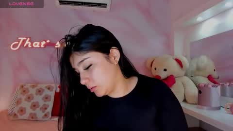 Snapshot of bellinda_21 chatting on 09.12.25 Belinda online show from 09.12.25