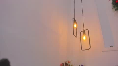 Snapshot of bellota_flak chatting on 12.15.24 Bellota Flak online show from 12.15.24