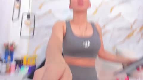 Snapshot of bellota_flak chatting on 01.24.25 Bellota Flak online show from 01.24.25