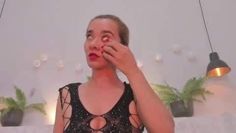 Snapshot of bellota_flak chatting on 03.11.25 Bellota Flak online show from 03.11.25