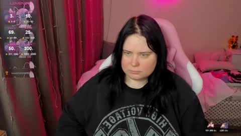 LinaBoo online show from 03.11.26