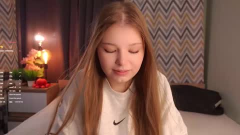 Snapshot of belvaballa chatting on 11.25.25 Kate online show from 11.25.25