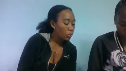 Snapshot of bemonique chatting on 05.15.26 bemonique online show from 05.15.26