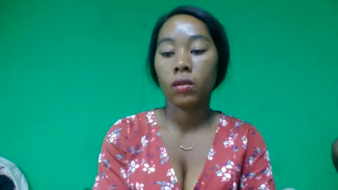 Snapshot of bemonique chatting on 05.17.26 bemonique online show from 05.17.26