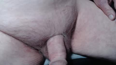 Snapshot of bender41 chatting on 11.08.25 bender41 online show from 11.08.25