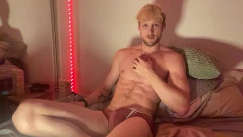 bendoverxo online show from 02.22.26