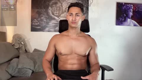Snapshot of benjamincooperk1 chatting on 02.16.25 benjamincooperk online show from 02.16.25