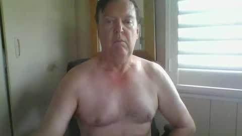 Snapshot of benjoid chatting on 11.21.25 benjoid online show from 11.21.25