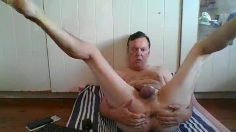 Snapshot of benjoid chatting on 02.16.26 benjoid online show from 02.16.26