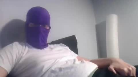 bennybueno online show from 04.23.26