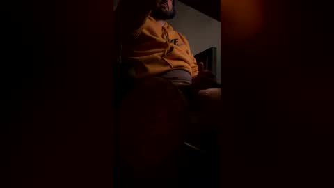 Snapshot of bennytto_camela chatting on 07.29.26 bennytto_camela online show from 07.29.26