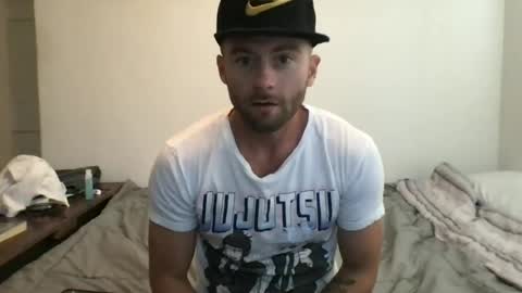 Snapshot of bentleysmooth chatting on 08.02.26 bentleysmooth online show from 08.02.26