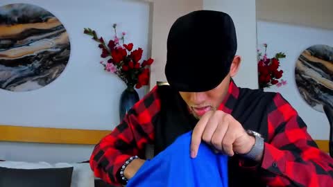 bento_fox online show from 04.05.26