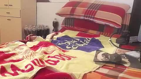 berlinerbaer1963 online show from 09.12.25