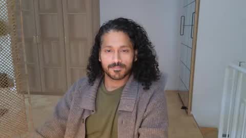 Snapshot of berlinz900 chatting on 10.15.25 berlinz900 online show from 10.15.25