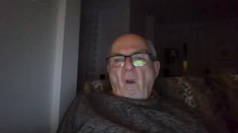 Snapshot of bernard1102 chatting on 01.23.25 bernard1102 online show from 01.23.25