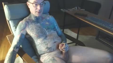 Snapshot of bernhard666 chatting on 02.16.25 bernhard666 online show from 02.16.25