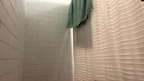 berriess_ online show from 04.09.26