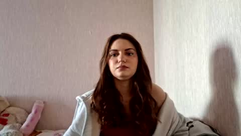 Snapshot of besssimer chatting on 06.19.26 Ann online show from 06.19.26