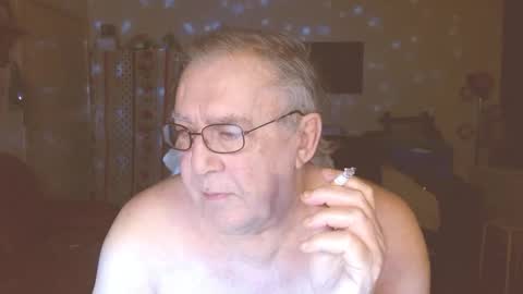 Snapshot of best127 chatting on 02.07.25 jean online show from 02.07.25