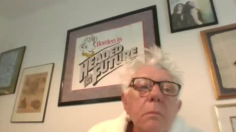 Snapshot of bestshot1951 chatting on 06.08.26 bestshot1951 online show from 06.08.26