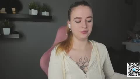 Snapshot of betany_fokss chatting on 07.28.26 Bella Schedule GMT2 Mon Tue Wed Thu Fri Sat Sun 8 am from 2pm online show from 07.28.26