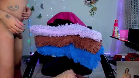 aleja   independent model online show from 01.06.25