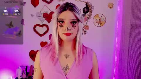 aleja   independent model online show from 02.05.25