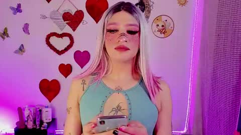 aleja   independent model online show from 02.06.25
