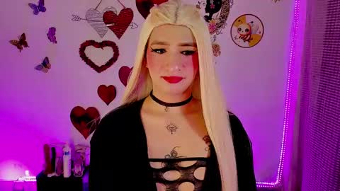 aleja   independent model online show from 02.08.25