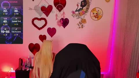 aleja   independent model online show from 02.10.25