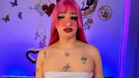 aleja   independent model online show from 02.20.25