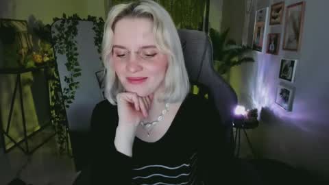 Snapshot of bethanycloud chatting on 05.12.26 Bethany online show from 05.12.26