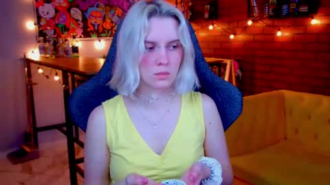 Snapshot of bethanycloud chatting on 05.15.26 Bethany online show from 05.15.26