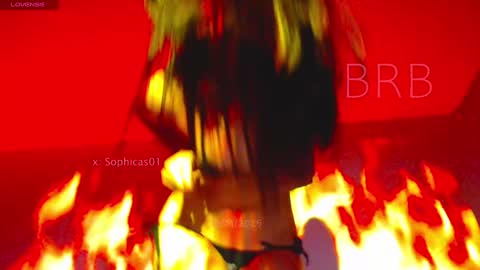 Snapshot of betsabe_butlers_ chatting on 01.19.25 Automatic Espresso Coffee Maker50000tkns left online show from 01.19.25