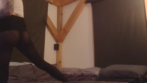 Betsy online show from 02.08.26