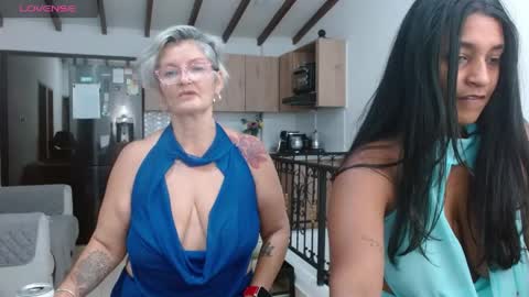 Snapshot of bety_cum3 chatting on 05.05.26 bibiana online show from 05.05.26
