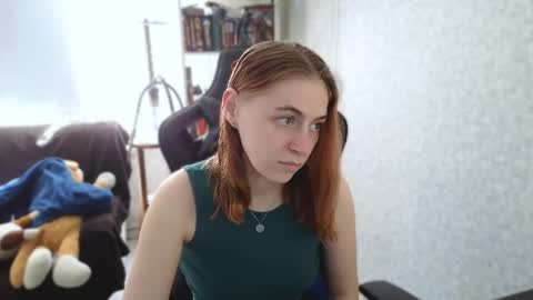 Snapshot of beverly_yay chatting on 05.09.26 beverly_yay online show from 05.09.26