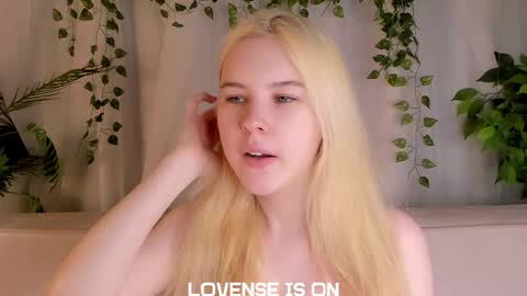 Eliz online show from 11.11.25