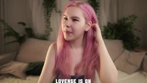 Eliz online show from 11.27.25